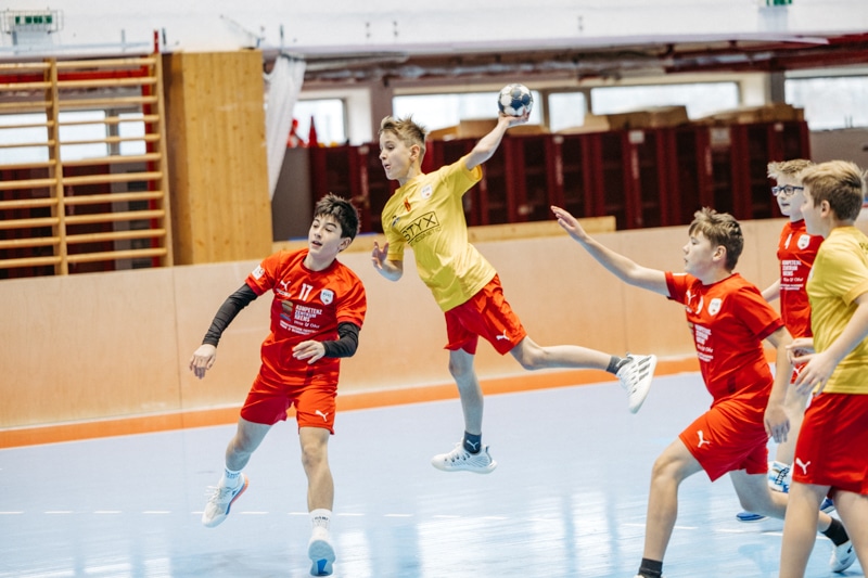 Mehr über den Artikel erfahren Handballturnier der 1. und 2. Klassen