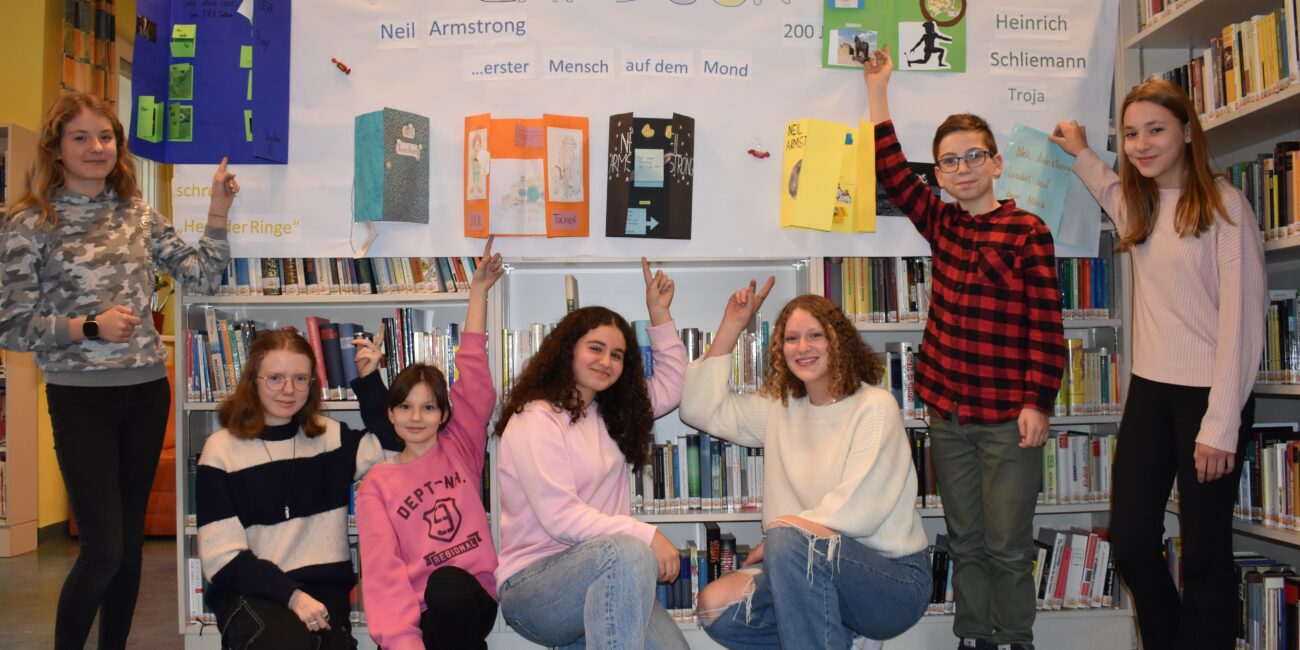 Lapbook_IlvyKrenn_ElenaWellemsen_StellaResch_DenizKorkmaz_FloraJamek_DavidPuvak_LiliaJamek
