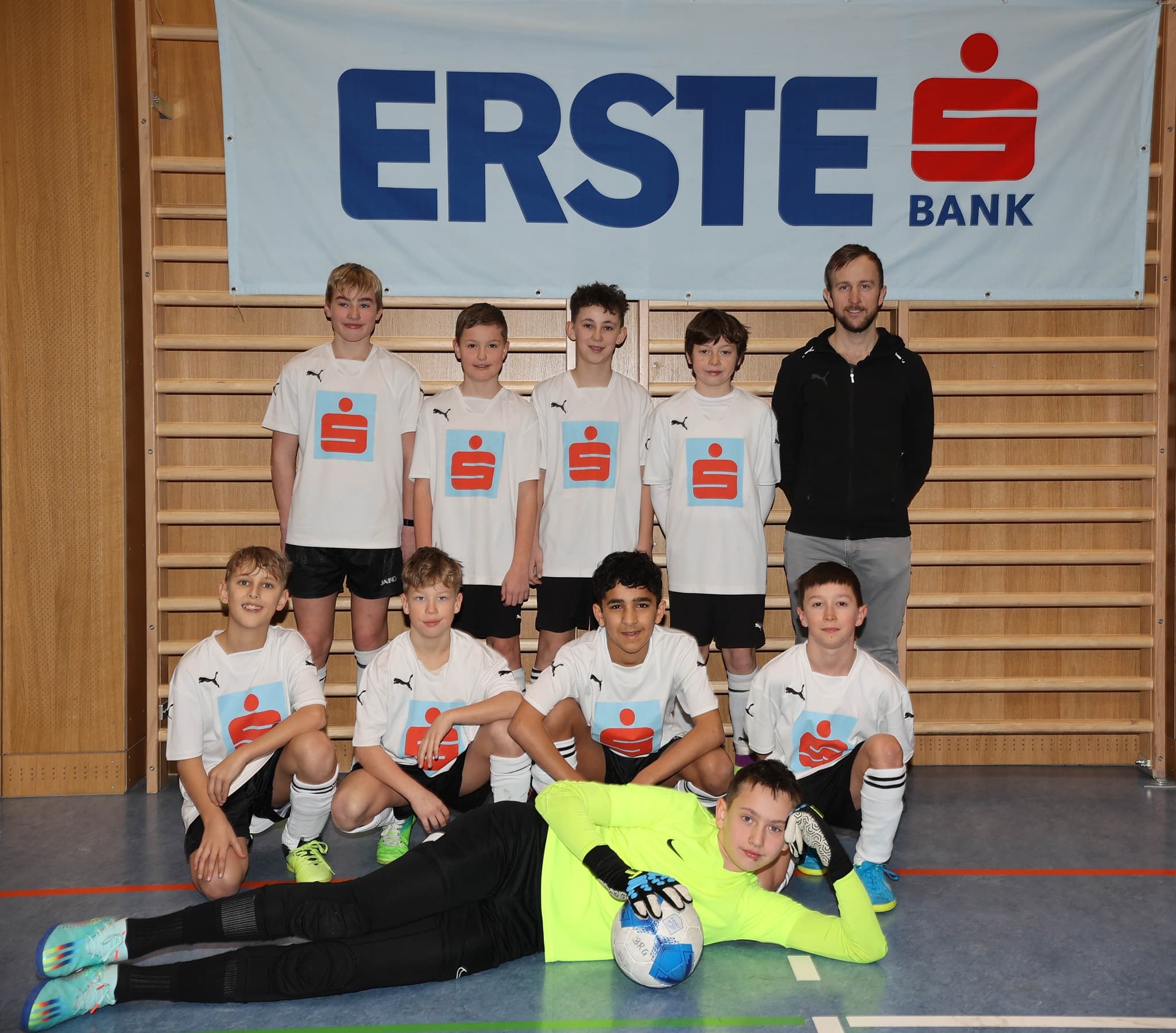Mehr über den Artikel erfahren BRG ist sensationell Vize-Landesmeister im Futsal! 