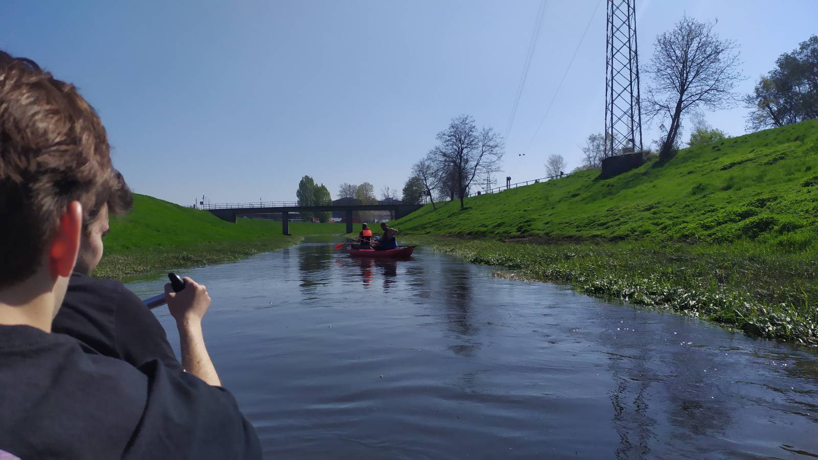 Mehr über den Artikel erfahren Mit dem Boot zum Kraftwerk Altenwörth