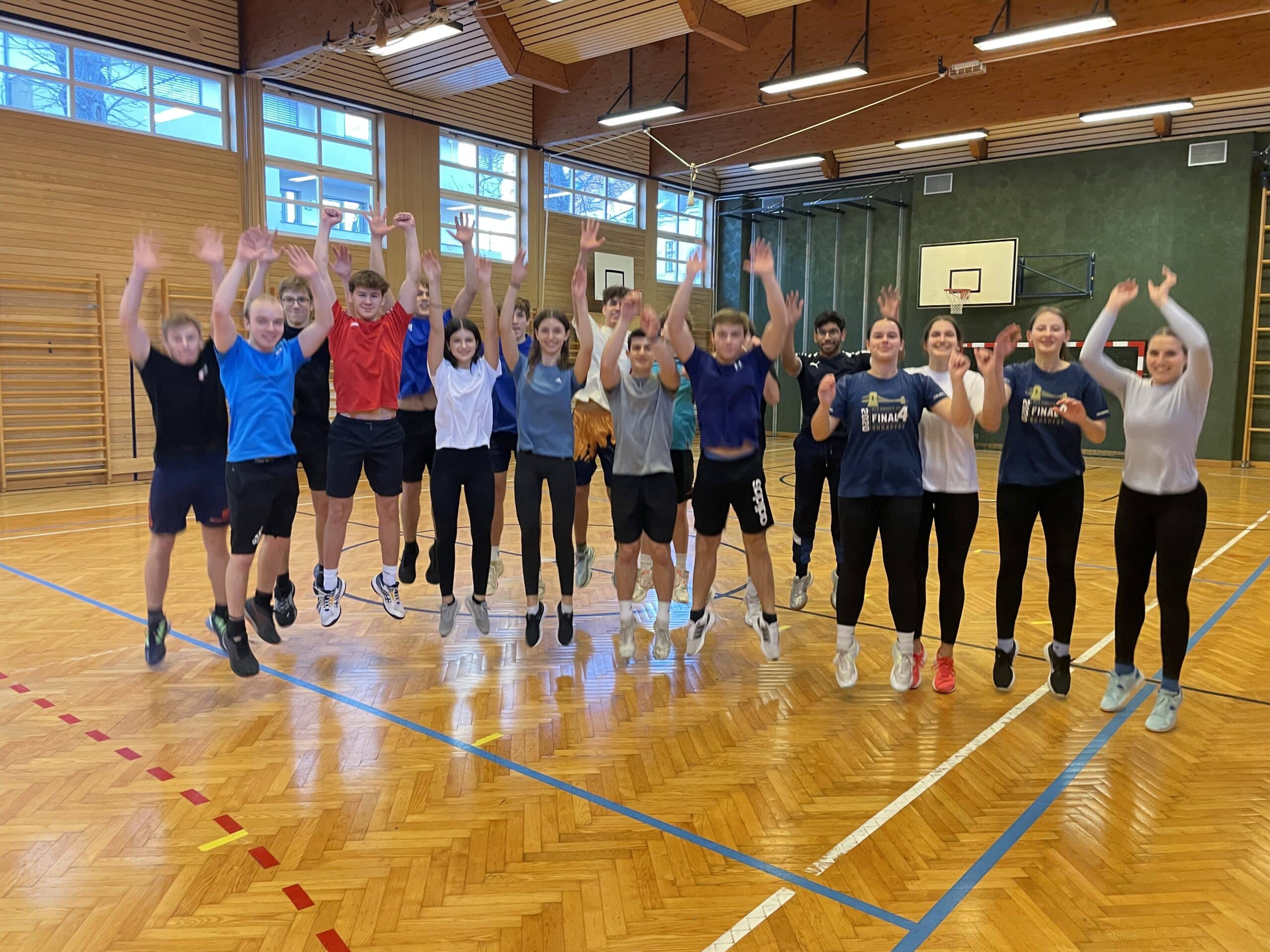 Read more about the article Schüler:Innen bestechen durch außerordentliche Leistungen bei der Sportinstruktor-Prüfung 