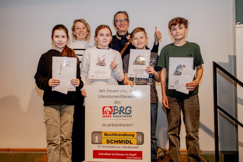 Mehr über den Artikel erfahren Erstmaliger schulinterner Vorlesewettbewerb