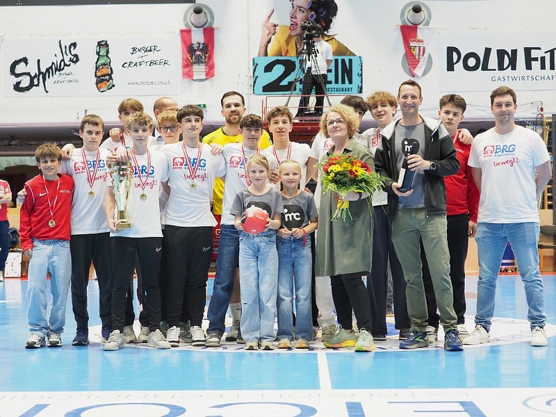 Mehr über den Artikel erfahren Das BRG Ringstraße ist Handball-Bundesmeister 